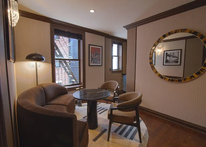 The Iroquois Times Square, A Small Luxury Hotel